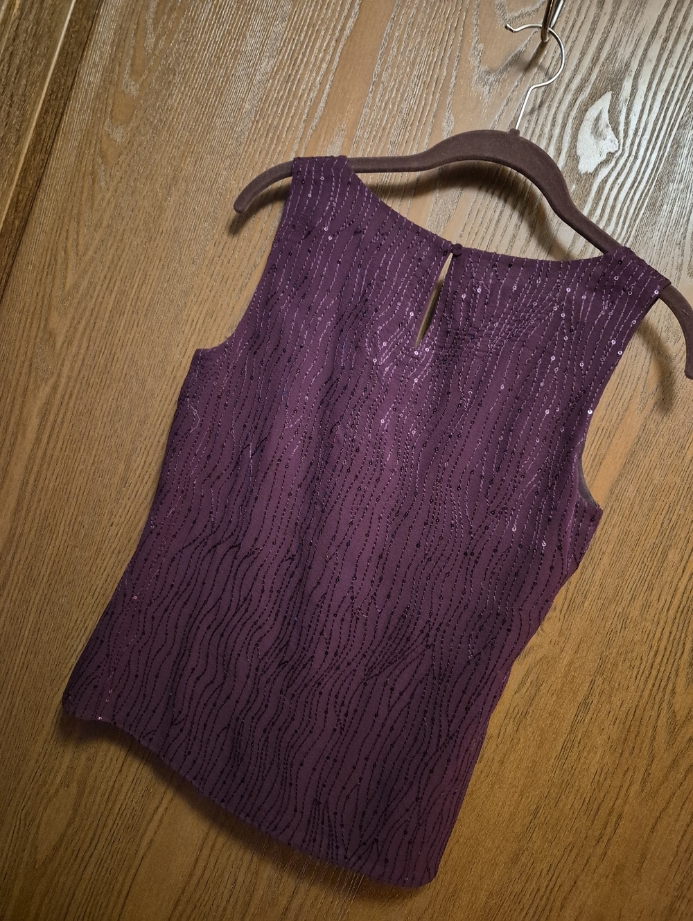 Talbots 100%Silk Fully Lined Plum Sleeveless Beaded Camisole Size 4 Excellent! - Picture 7 of 11